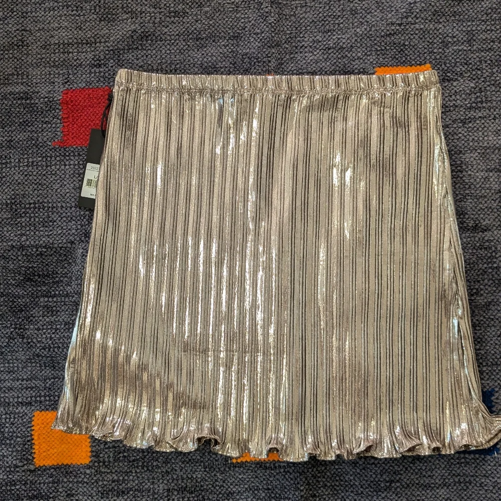 NWT $65 Black Tape_ Rose Gold Foil Mini Skirt Multi Szs (Small, Medium, Large)